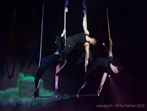 13. trapèze triple 3